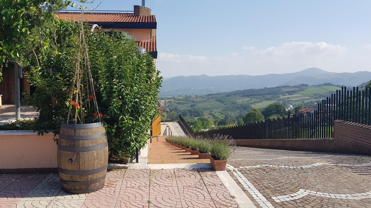 Lisandro Wine Resort Apartments Caserta Castel Campagnano Eksteriør bilde